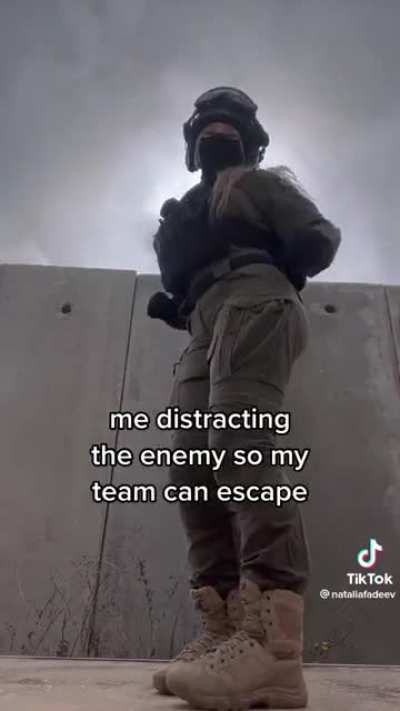 nothing but respect for this brave soldier 🫡