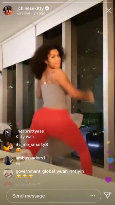 👀