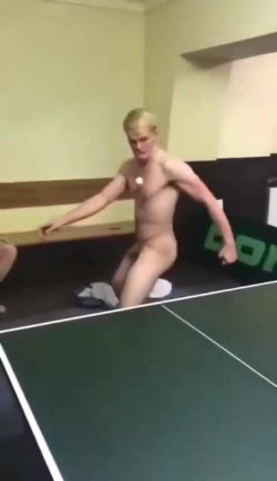 NSFW Ş&Ouml;YLE MASA TENİSİ OYNAMAK VARDI
