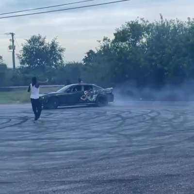 Hotboii&rsquo;s homie almost lost his life for a cameo 🤦&zwj;♂️