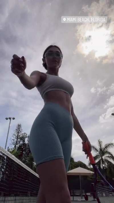 Tennis Hottie
