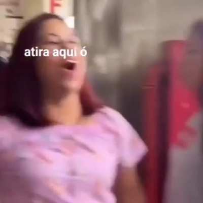 Ela pediu