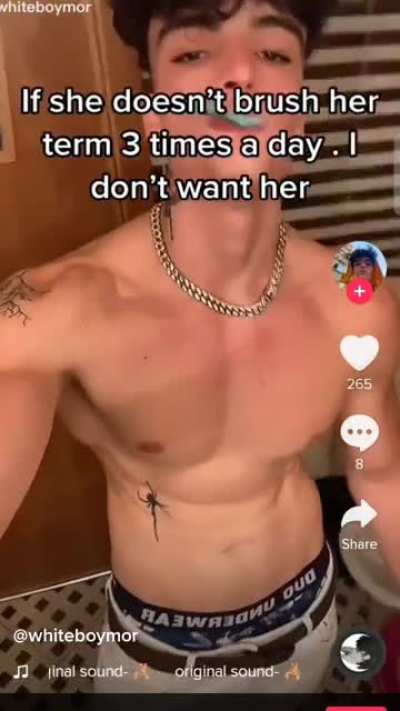 Bare minimum 😍