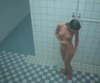 The Shower Girls from Flodder 3 (1995)