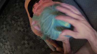 Elizabeth Liones cosplayer gives POV blowjob