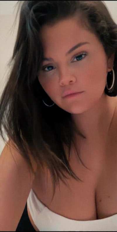 Selena Gomez