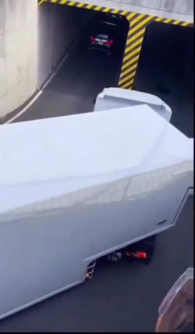 the driver is so stupid&hellip; oh