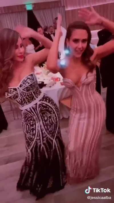 Sofia Vergara &amp; Jessica Alba