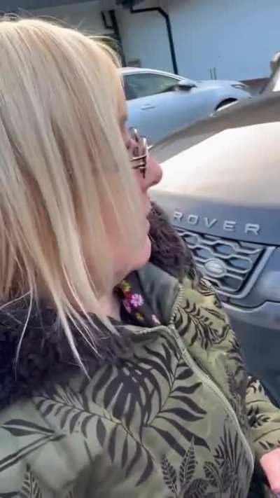 Karen thinks someone scratched her Range Rover