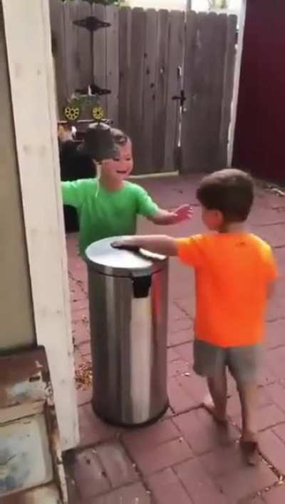 These kids know how to have fun