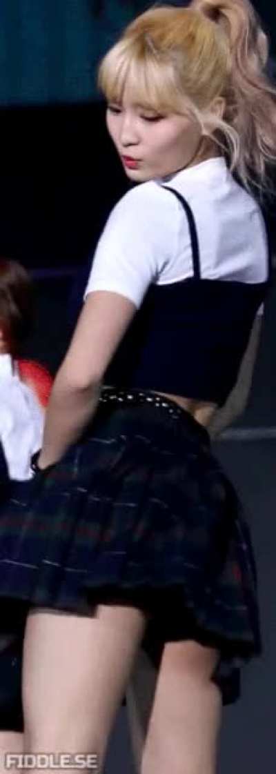 Momo