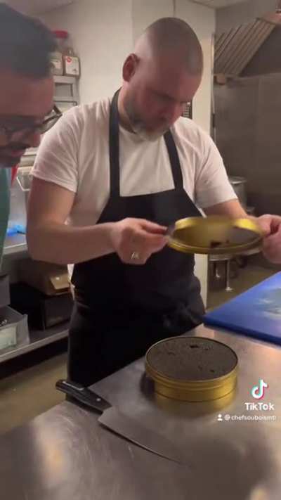 Opening 1 Kg Caviar tin