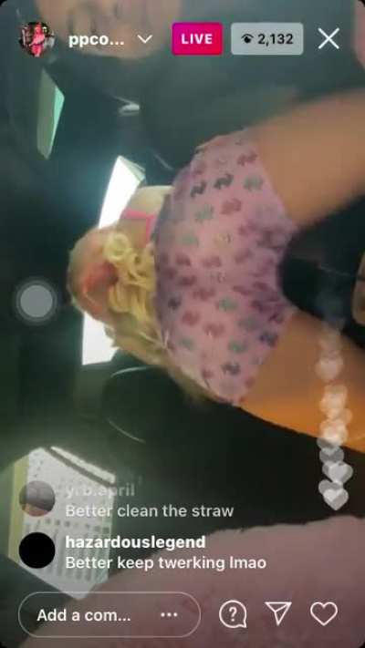 🤤