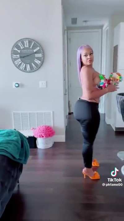 😋😋😋