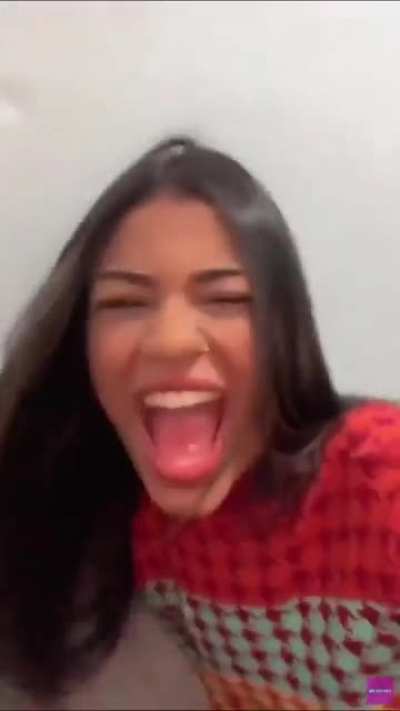 Incredibly hot girl does loud fart on friends face