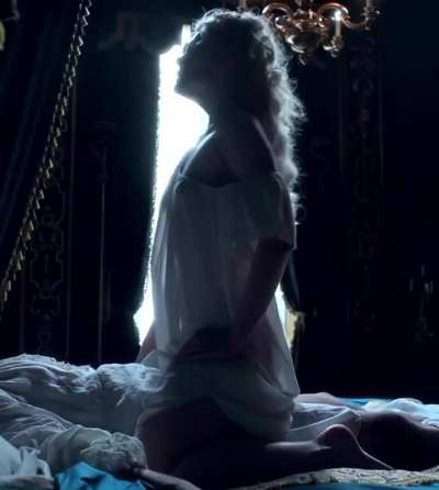 Elle Fanning - The Great (2020)