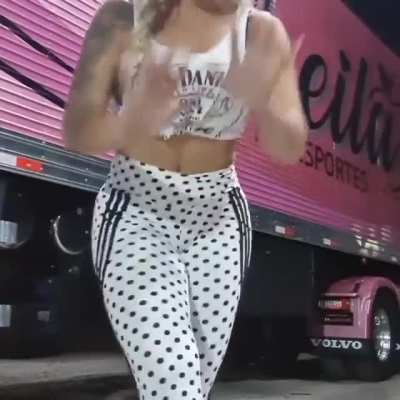 Sheila Bellaver, 🚛🌸