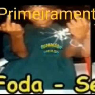 aqui pra tu yulla 🖕