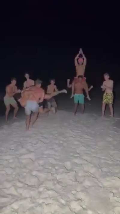 Male friendship >>