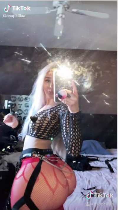 🍑🍑