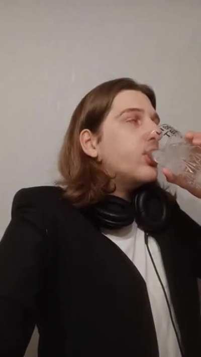 Congrats on 100k, 196! As promised, here's me drinking very cold water