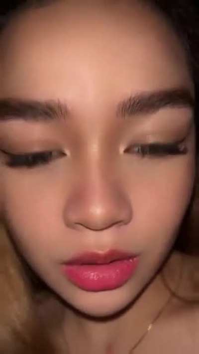 Xyriel Manabat