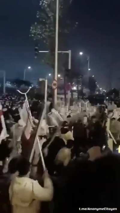 Olha o Brasil do futuro ae minha gente.