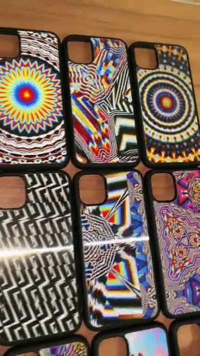 Trippy cases by fraktality