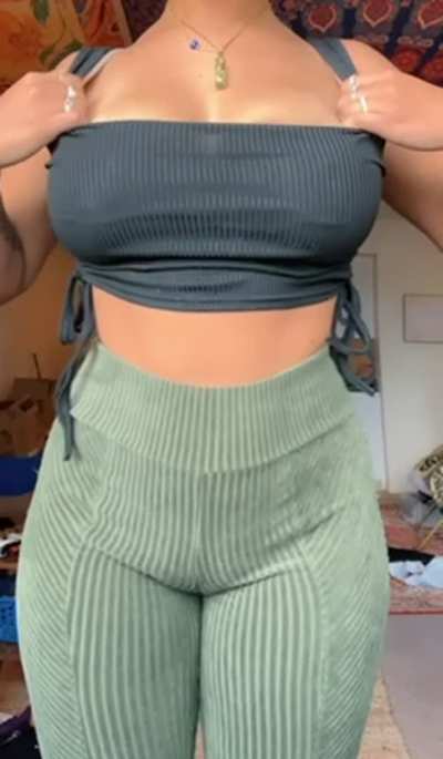 Come on&hellip; don&rsquo;t you want to squeeze them for yourself
