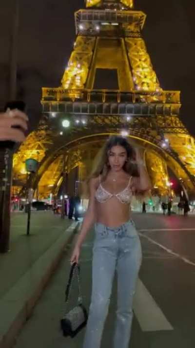 😋😋