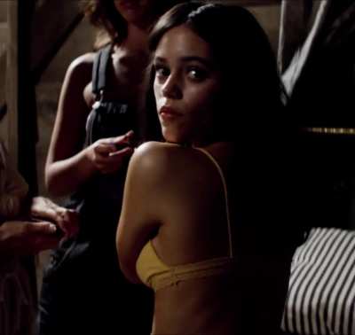 Jenna Ortega only in bra and panties in X (2022) - sourced from 4K version!