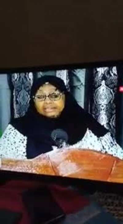 Our president sleeps 😭 R.I.P