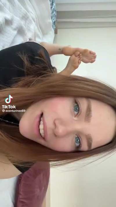 Cute girl&rsquo;s soles
