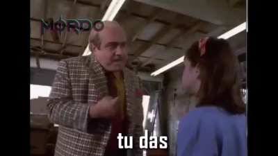 Primer meme y robado, bien.