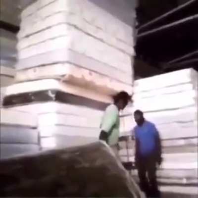 CAESAAAAAAAAAAAAAR