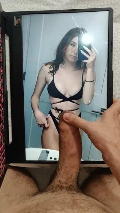 That slut made me so fckin horny