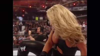Trish Stratus