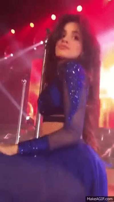 Camila cabello 🤤
