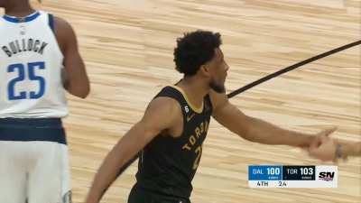 [Highlight] Thaddeus Young steals the ball with 5 seconds to go and seals the win for the Toronto Raptors