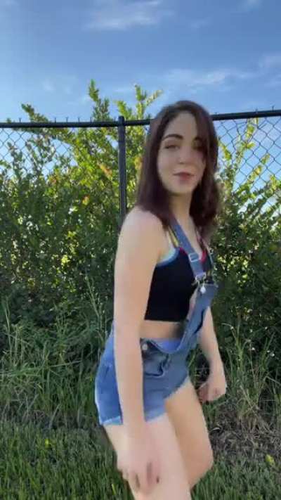 😎