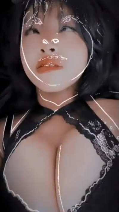 😫😭😍🥴