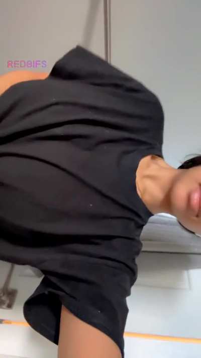 upvote this post for me plss