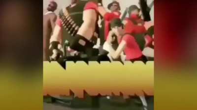 Petici&oacute;n para que el moai juegue tf2 ya que el juego es completamente gratis