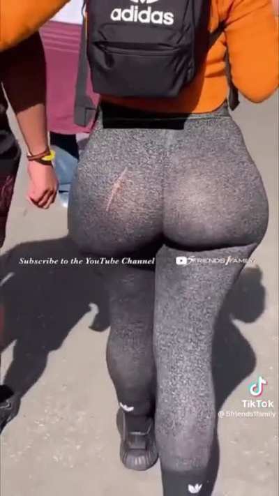 🧟‍♂️🍑