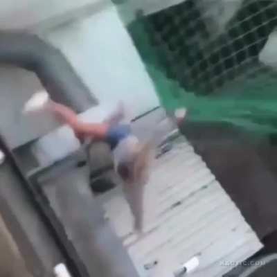 "Sure it'll hold me"