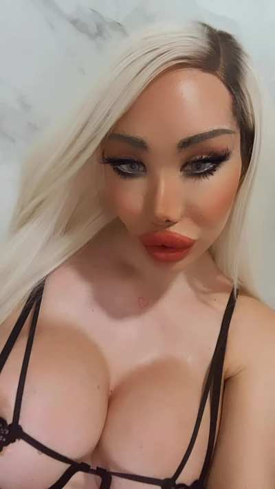 It’s bimbo Sunday, hope you have a great one