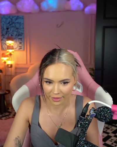 👅