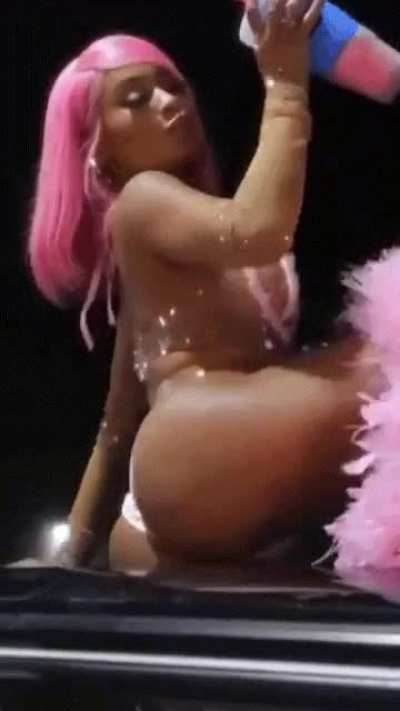 🎂