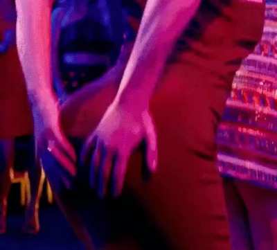 Imagine fucking Scarlett Johansson's fat round ass right there on the dance floor...