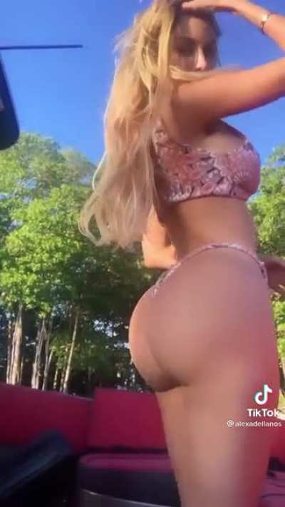 I&rsquo;ll give to her anytime she wants